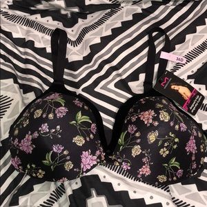 MaidenForm Bra